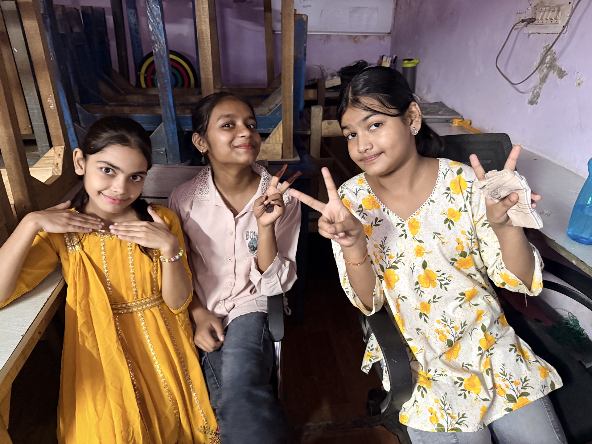 SCC Classes students and teachers celebrating together at the Tughlakabad Extension centre